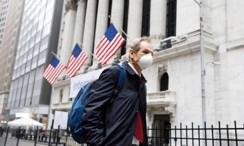 Οι Αμερικανοί ζητούν περιορισμούς σε βάρος των αρνητών του εμβολίου